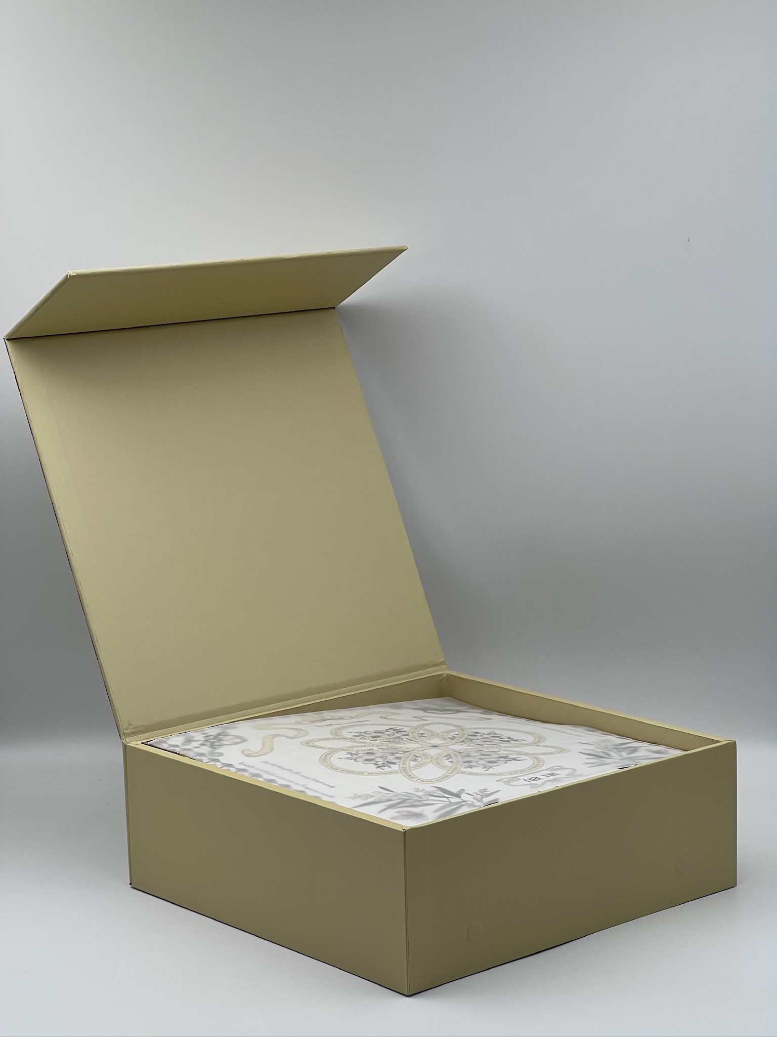 Fragrance gift box reference