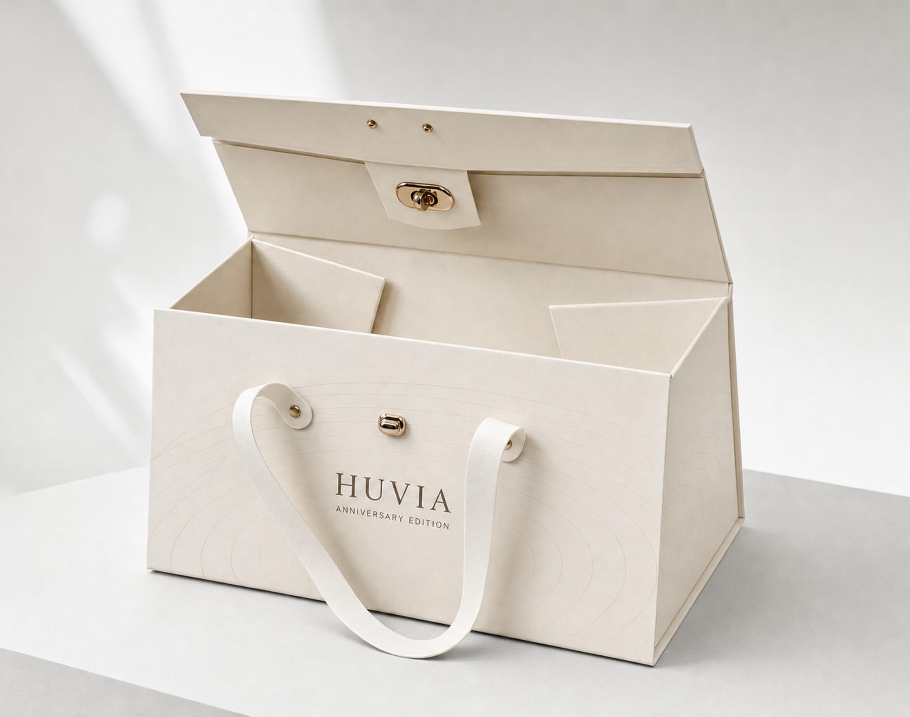 Beauty Packaging 04 closure detail